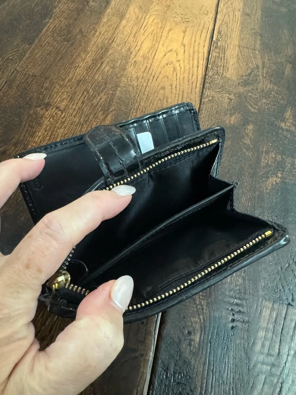 NWOT Coach Black Patent Leather Embossed C Zip Wallet with Gold Tone Logo